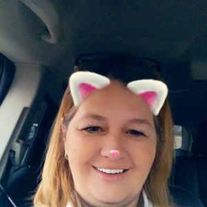 Meet your Posher, Tina